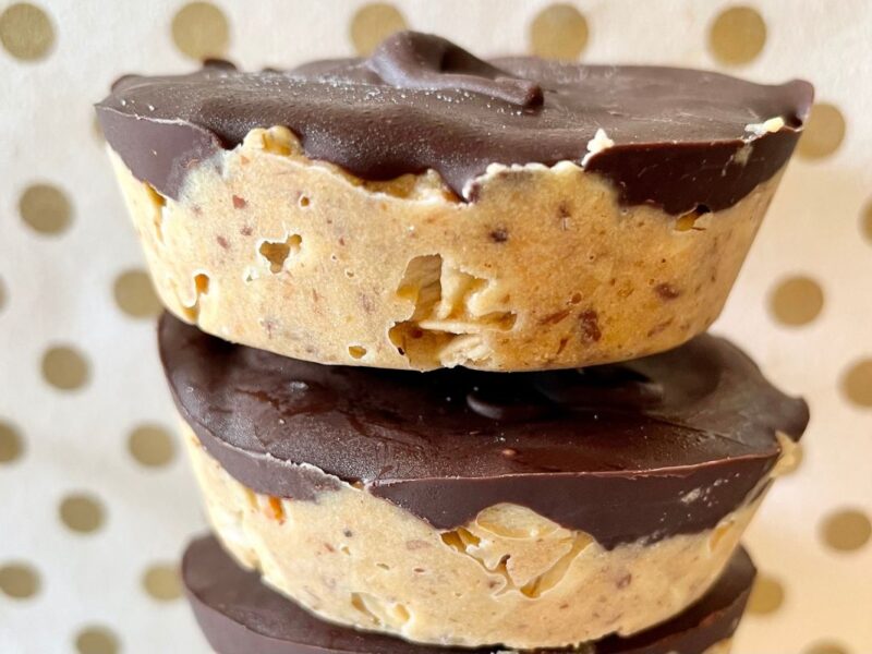stacked oatmeal peanut butter cups
